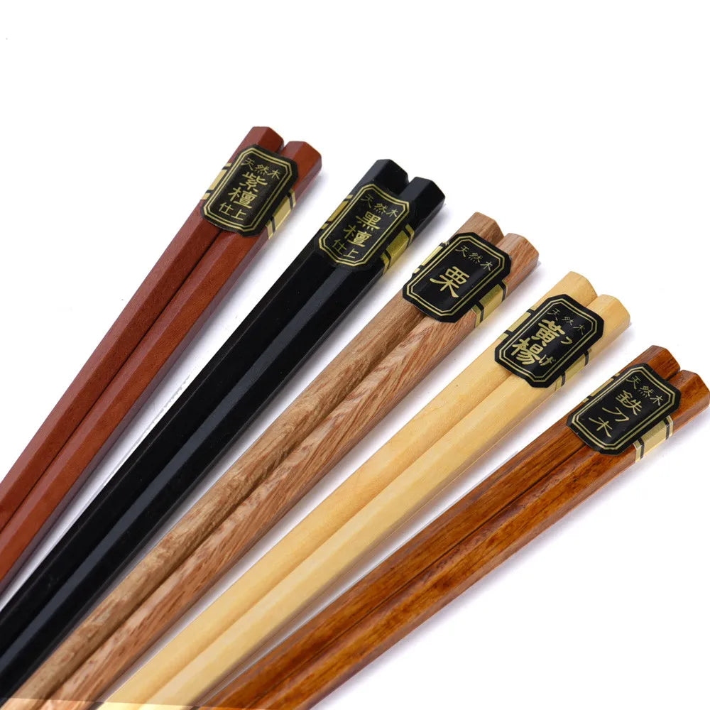Reusable Wooden Chopsticks – Set of 5 Classic Japanese-Style Chopsticks for Sushi, Noodles & Everyday Dining