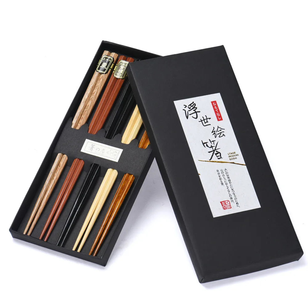 Reusable Wooden Chopsticks – Set of 5 Classic Japanese-Style Chopsticks for Sushi, Noodles & Everyday Dining