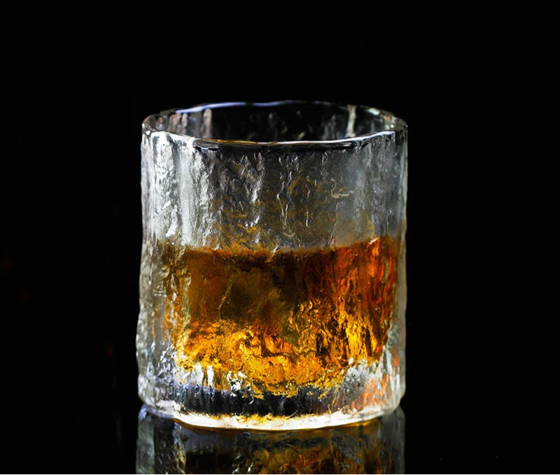 Clear Textured Drinking Glass – 1, 2 pcs Clear Crystal Whiskey & Cocktail Glass With Luxury Gift Box