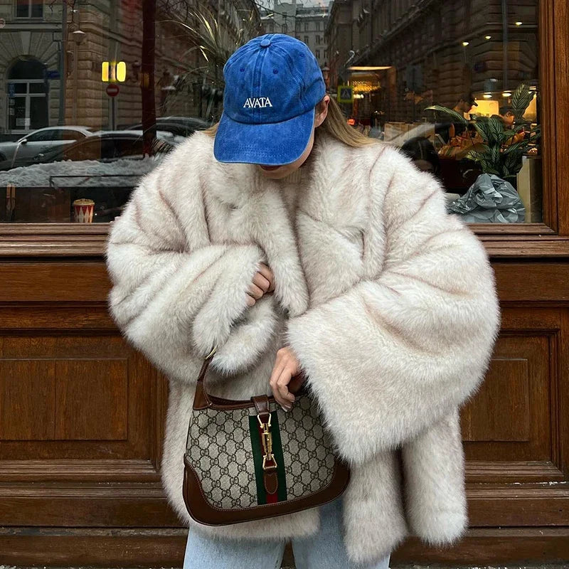 Luna Faux Fur Cropped Coat – Chic Winter Outerwear