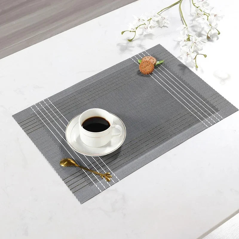 Modern Stripe Woven Placemats – 2/4/6 Piece Set Heat Resistant Table Mats for Dining Table Setting