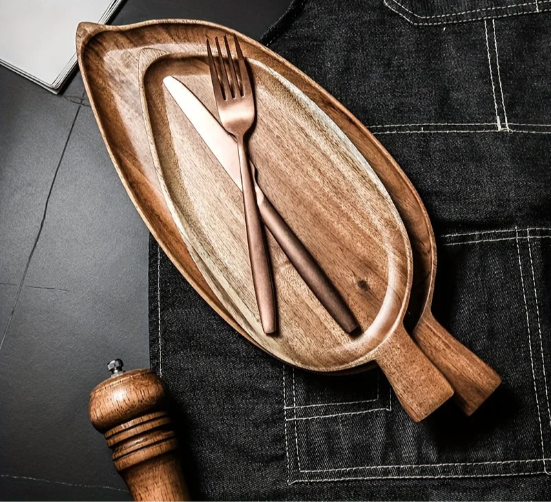 Wooden Serving Platter with Handle – Oval Wooden Tray for Appetisers, Tapas & Sharing Dishes