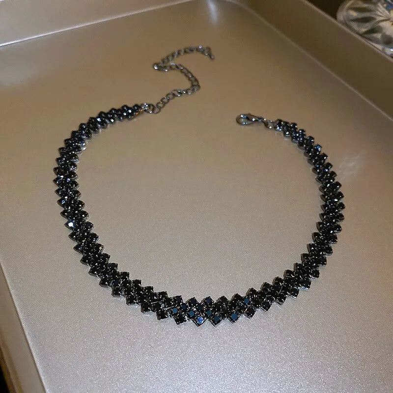 Stunning Crystal Necklace - Sparkling Choker with Adjustable Chain