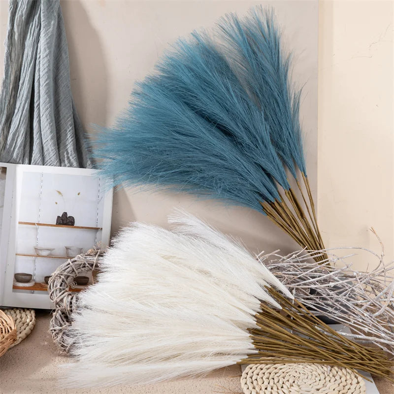 Boho Pampas Grass – 10 Piece Fluffy Reed Stems for Vases, Home Styling & Events