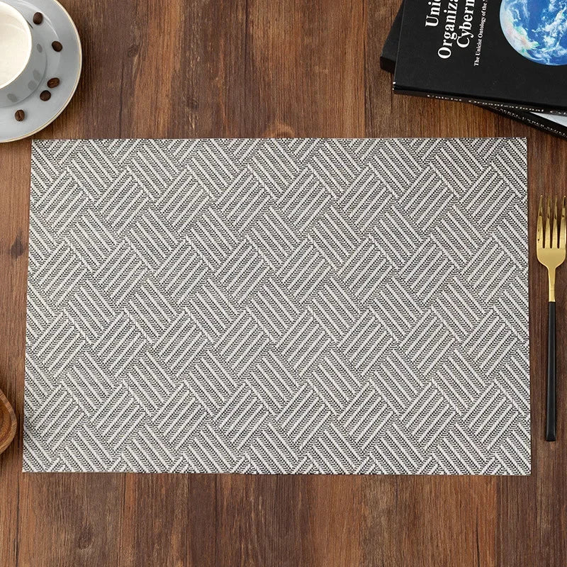 Modern Stripe Woven Placemats – 2/4/6 Piece Set Heat Resistant Table Mats for Dining Table Setting