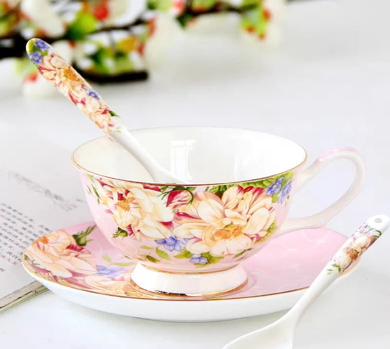 English Garden Ceramic Tea Set Collection – Afternoon Tea Cups, Saucers, Mugs & Teapots with Floral Design