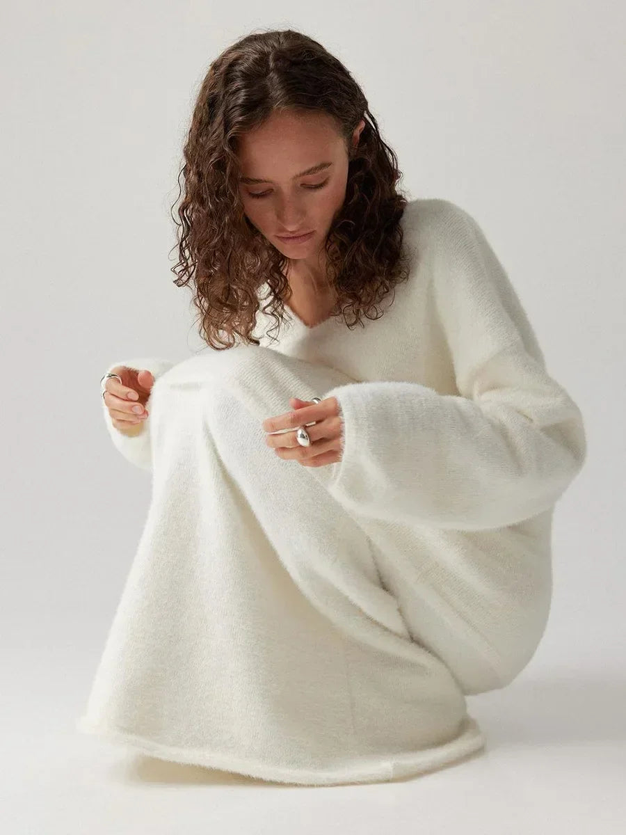 Malina Soft Knit Lounge Co-ord Set – V-Neck Jumper and Maxi Skirt in Pink, Cream and Beige