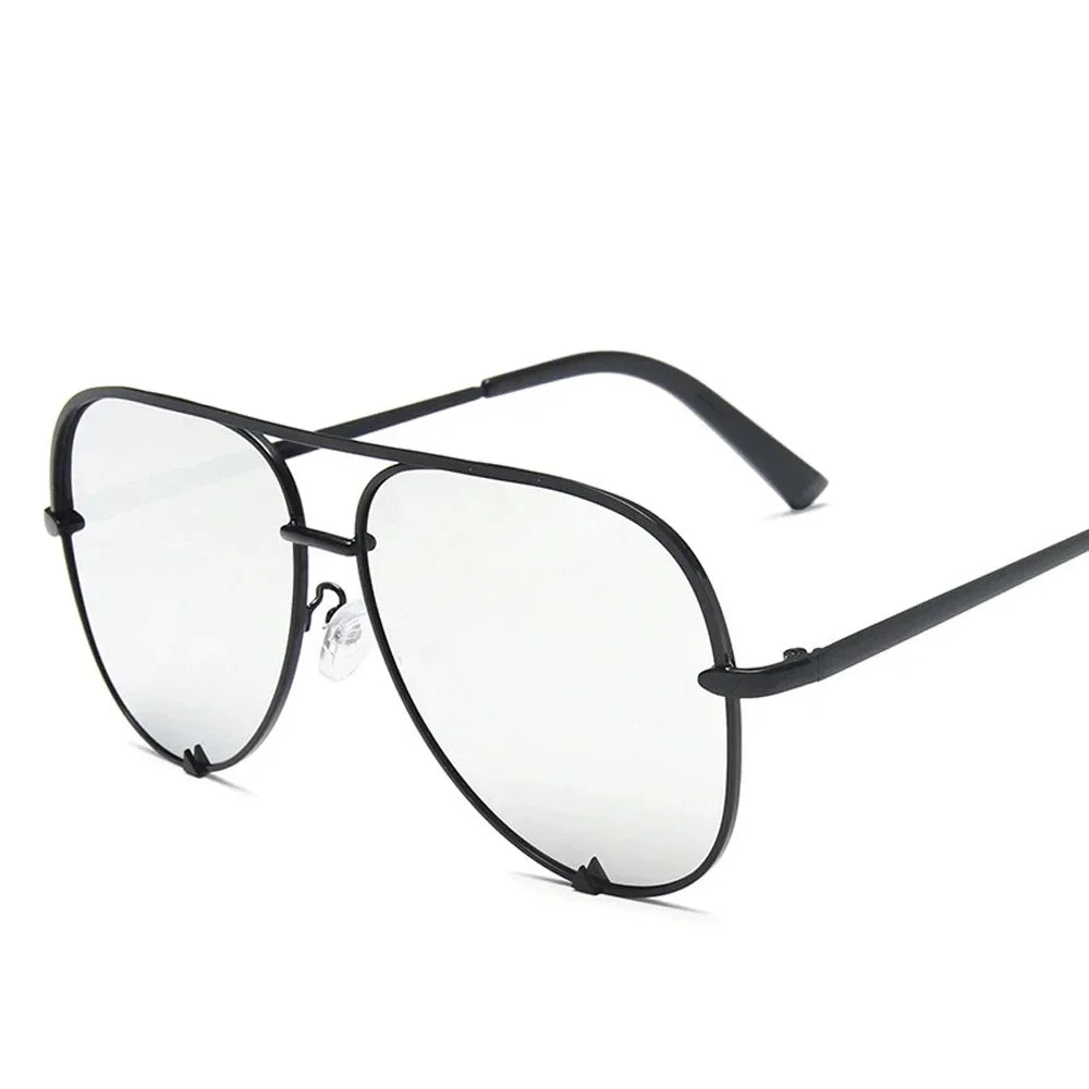Rivara Black Aviator Sunglasses – Gradient Lens UV Protection Fashion Eyewear for Women