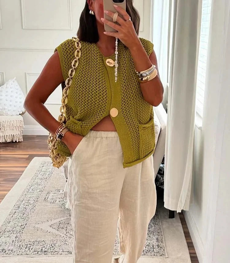 Elegant Knitted Sleeveless Vest with Button Details