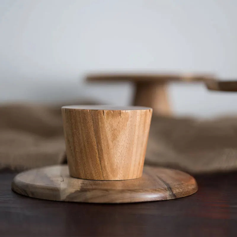 Natural Wood Cake Stand – Round Dessert Display Plate for Serving, Baking & Home Table Decor