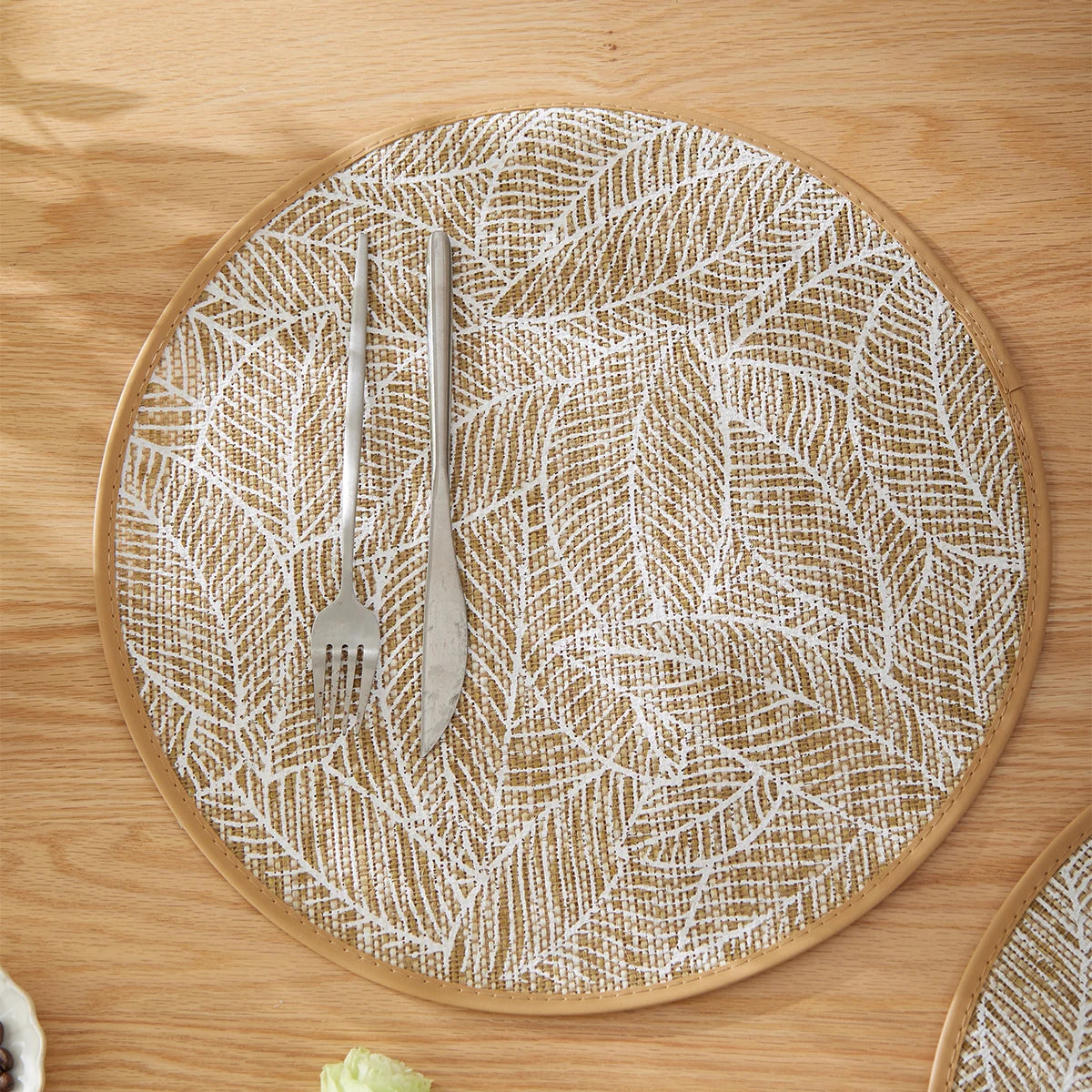 Boho Leaf Pattern Round Placemats for Dining Table – 2/4/6/8 Set Decorative Heat Resistant Table Mats
