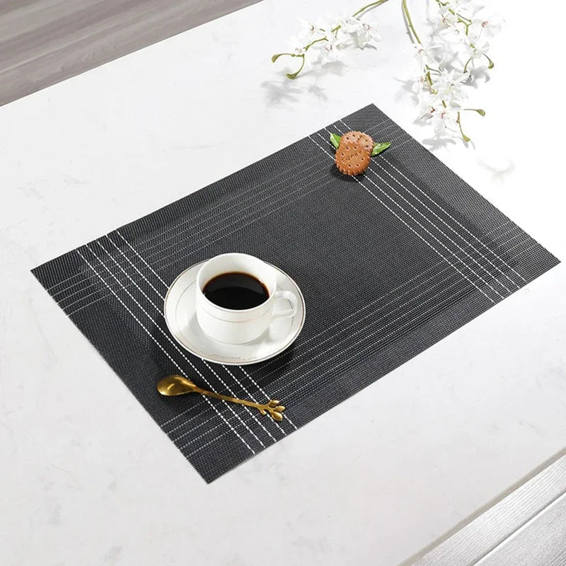 Modern Stripe Woven Placemats – 2/4/6 Piece Set Heat Resistant Table Mats for Dining Table Setting