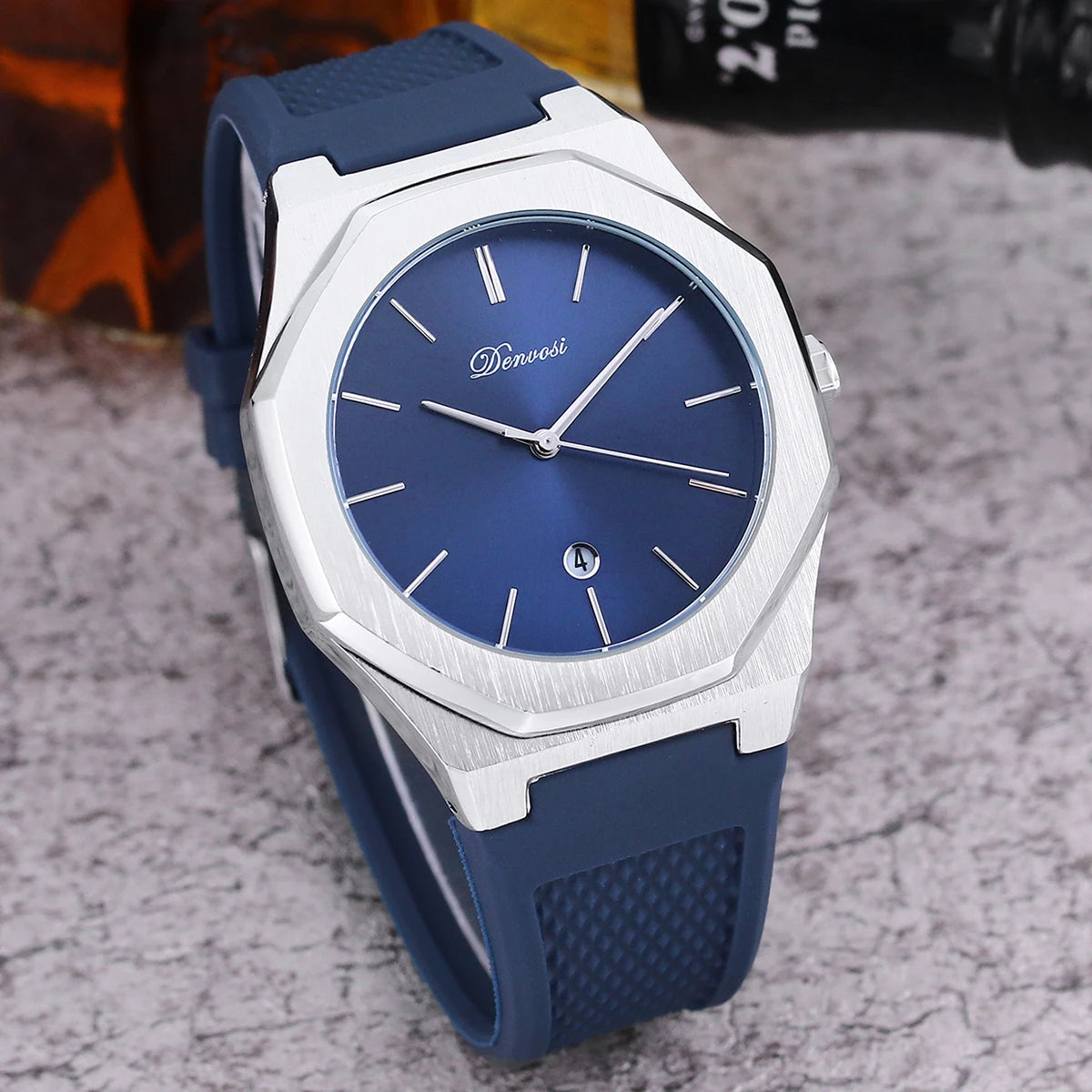 Men's Silicone Strap Watch With Date Display