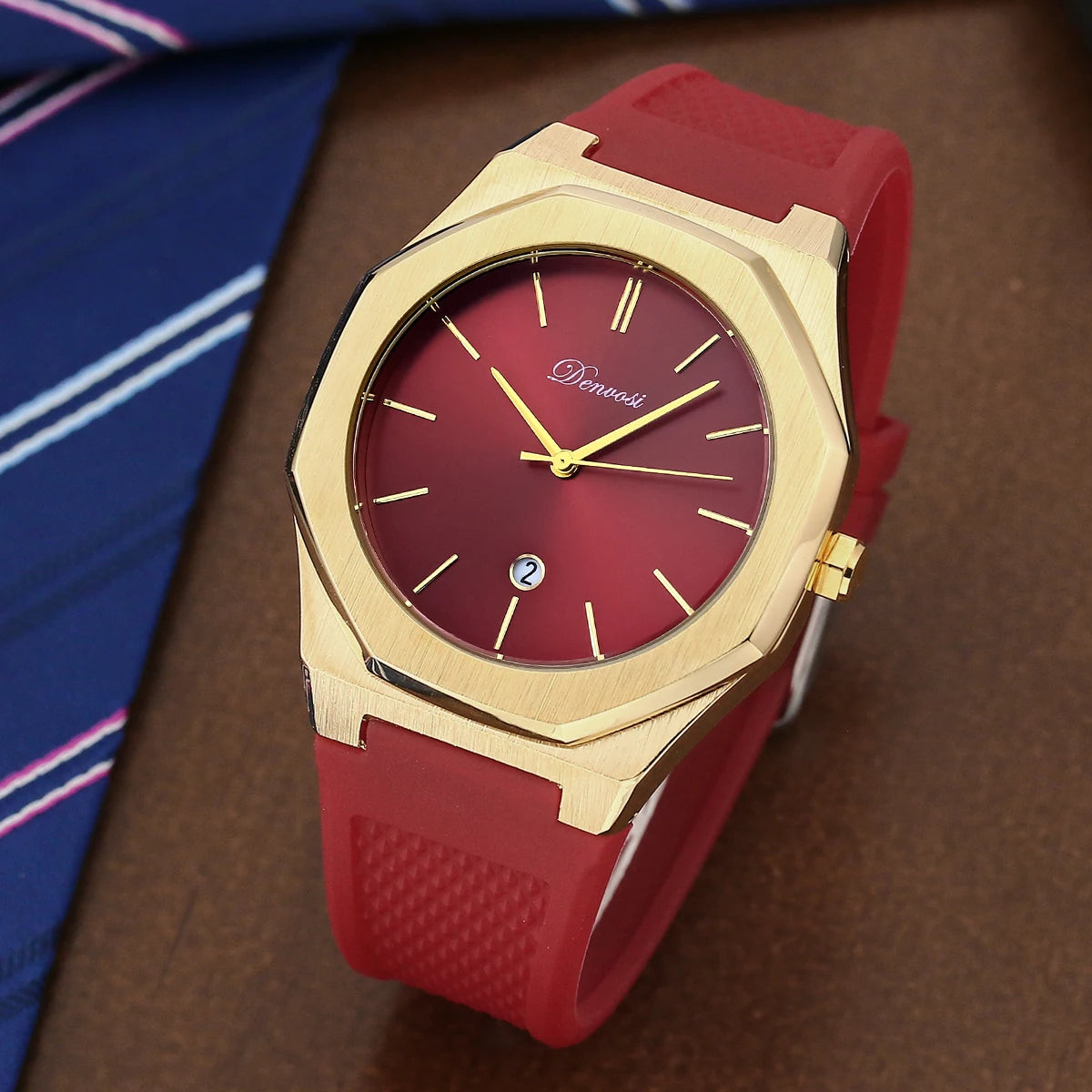 Men's Silicone Strap Watch With Date Display