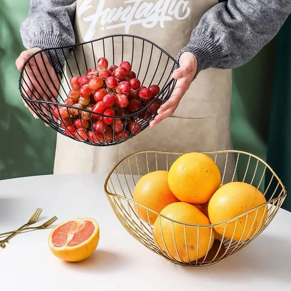 Black & Gold Metal Wire Fruit Basket – Modern Countertop Bowl for Kitchen & Dining Table