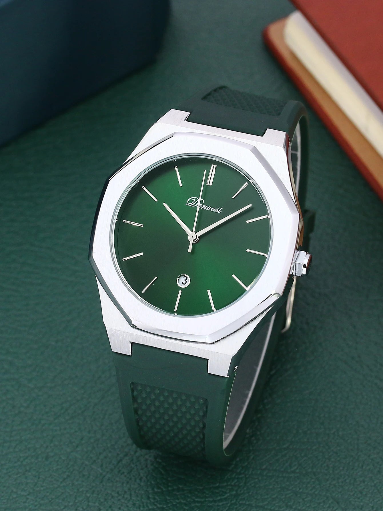 Men's Silicone Strap Watch With Date Display