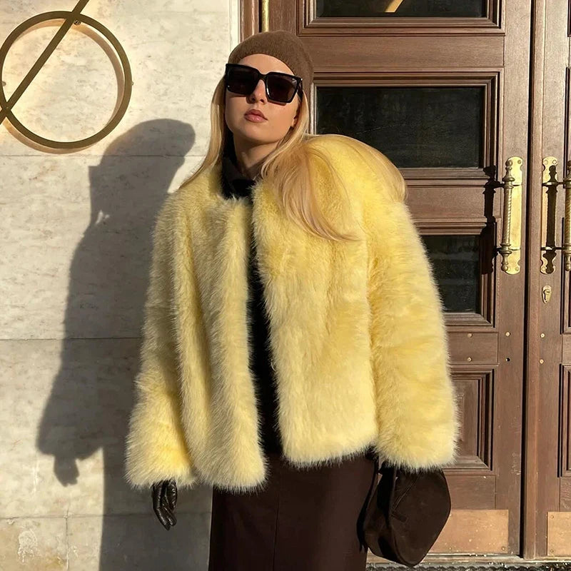 Elysia Luxe Faux Fur Cropped Jacket – Chic Winter Glamour