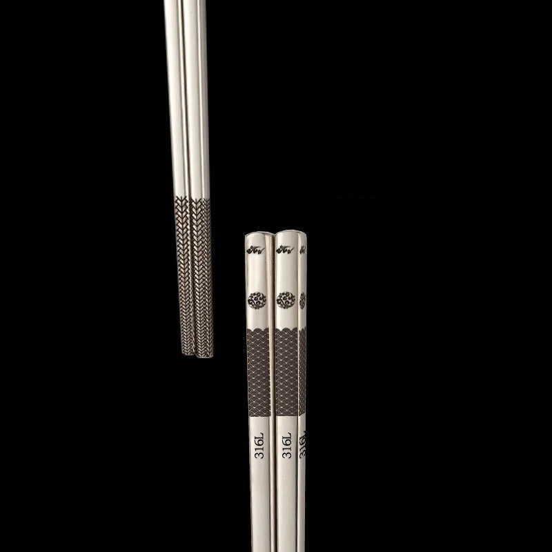 Stainless Steel Chopsticks – Engraved Metal Chopsticks Set for Sushi, Ramen & Daily Dining