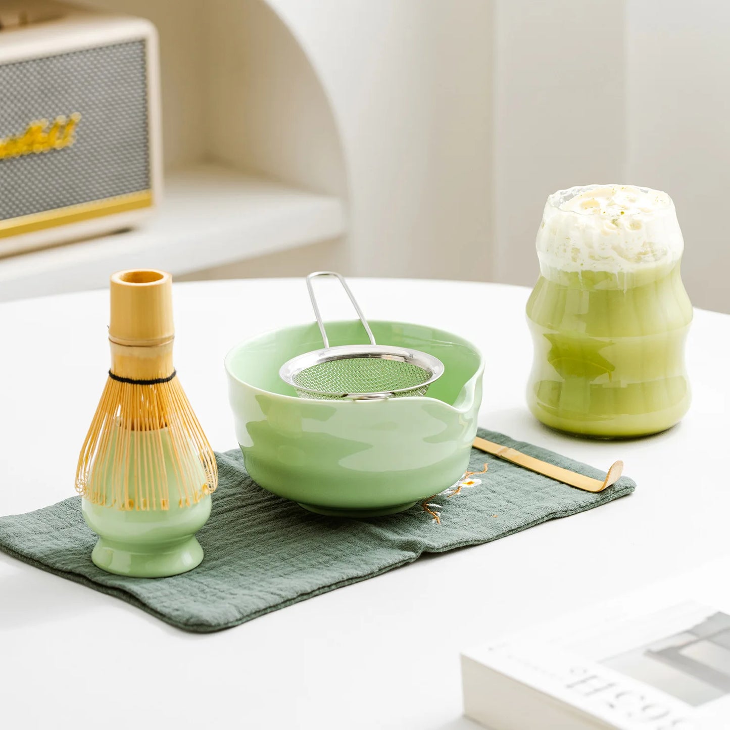 Hikari Matcha Gift Set – 7-Piece Japanese Matcha Tea Making Kit with Glass Cup, Ceramic Bowl & Bamboo Whisk