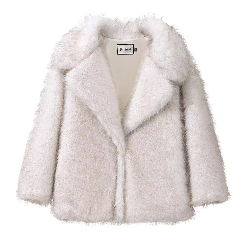 Luna Faux Fur Cropped Coat – Chic Winter Outerwear