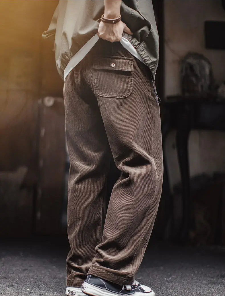 Ashcroft Corduroy Cargo Trousers – Straight Leg Men’s Cord Trousers in 100% Cotton