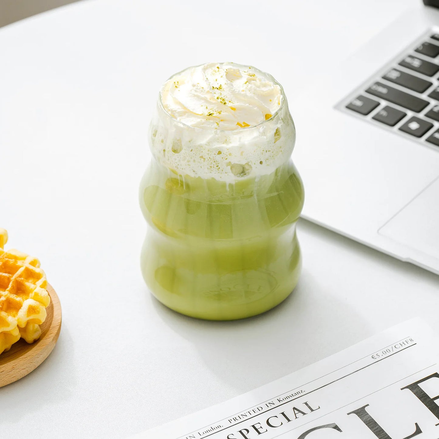 Hikari Matcha Gift Set – 7-Piece Japanese Matcha Tea Making Kit with Glass Cup, Ceramic Bowl & Bamboo Whisk