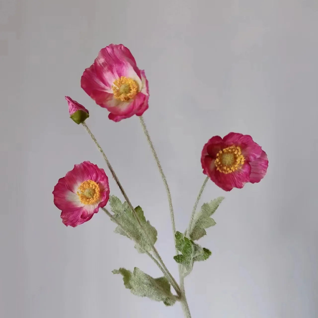 Meadow Poppy Stem Bundle – Silk Poppy Flower Stem with 3 Blooms and 1 Bud for Vase Arrangements and Home Styling