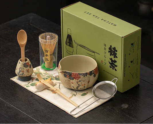 Japanese Matcha Gift Set – 2/4/8 Piece Tea Ceremony Kit with Floral Bowl, Bamboo Whisk & Tools