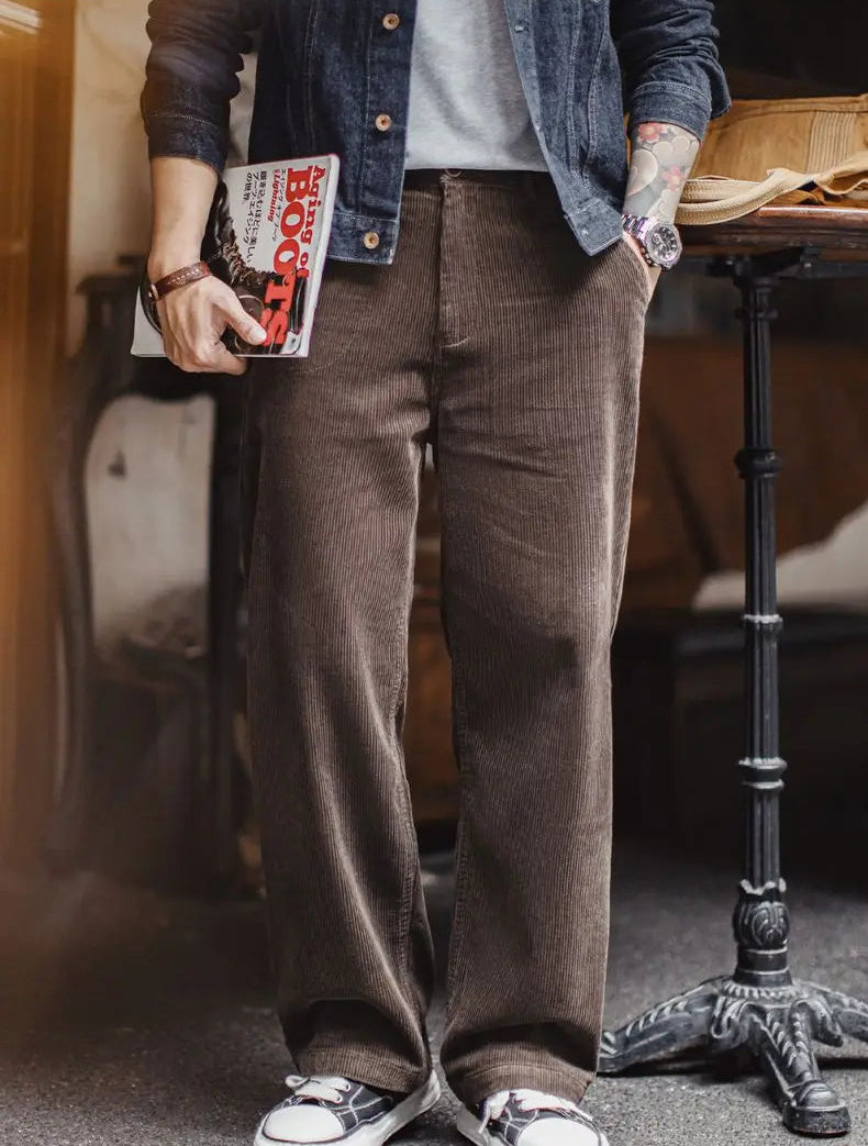 Ashcroft Corduroy Cargo Trousers – Straight Leg Men’s Cord Trousers in 100% Cotton