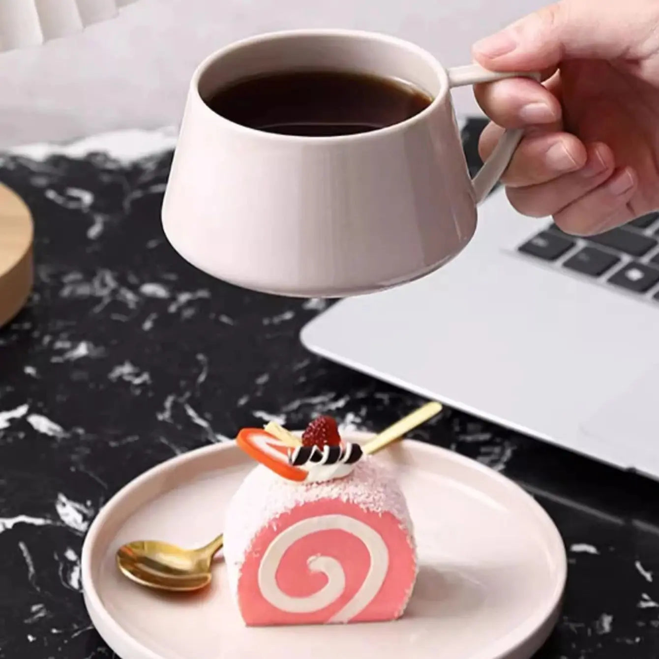 Brisa Ceramic Coffee And Tea Cup Saucer Set