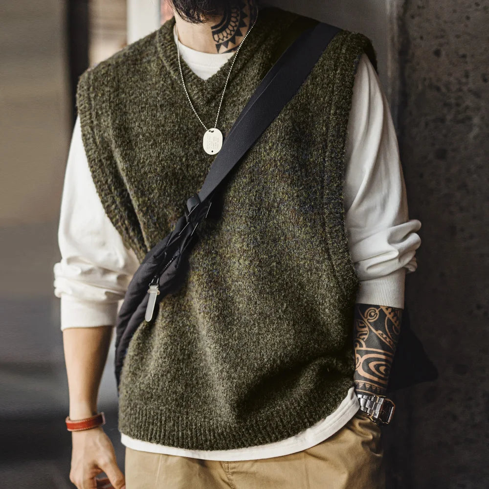 Ashwyn V-Neck Knitted Vest – Men’s Sleeveless Pullover Knitwear Jumper for Autumn Layering