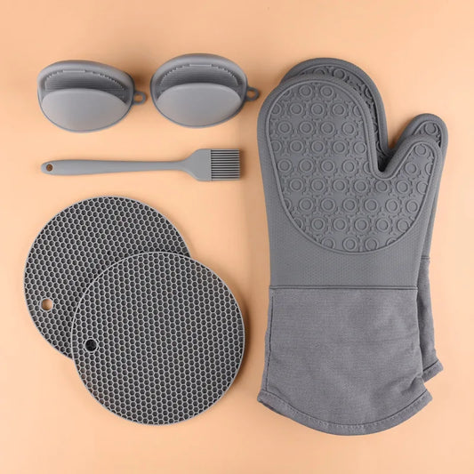 7 Piece - Silicone Kitchen Set – Heat Resistant Cooking Gloves, Mats, Brush & Clips