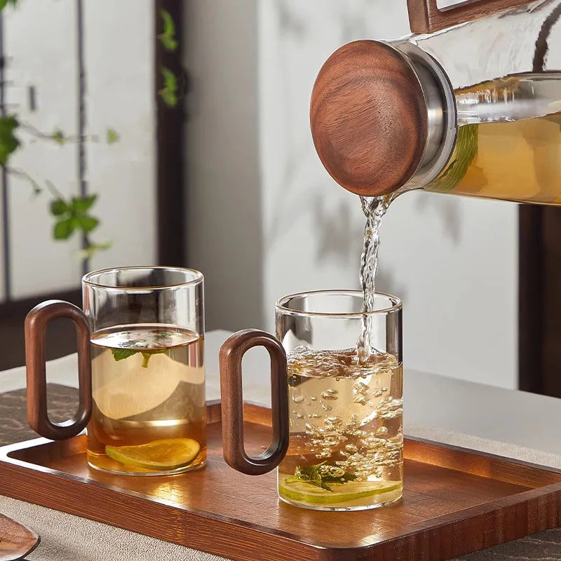 Clear Glass Tea Or Coffee Mugs with Modern Wooden Handle –2/4/6 Piece Heat-Resistant Cups Clear Or Black Set