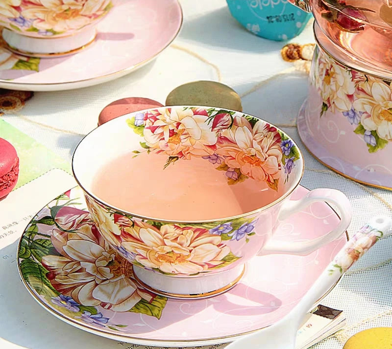 English Garden Ceramic Tea Set Collection – Afternoon Tea Cups, Saucers, Mugs & Teapots with Floral Design