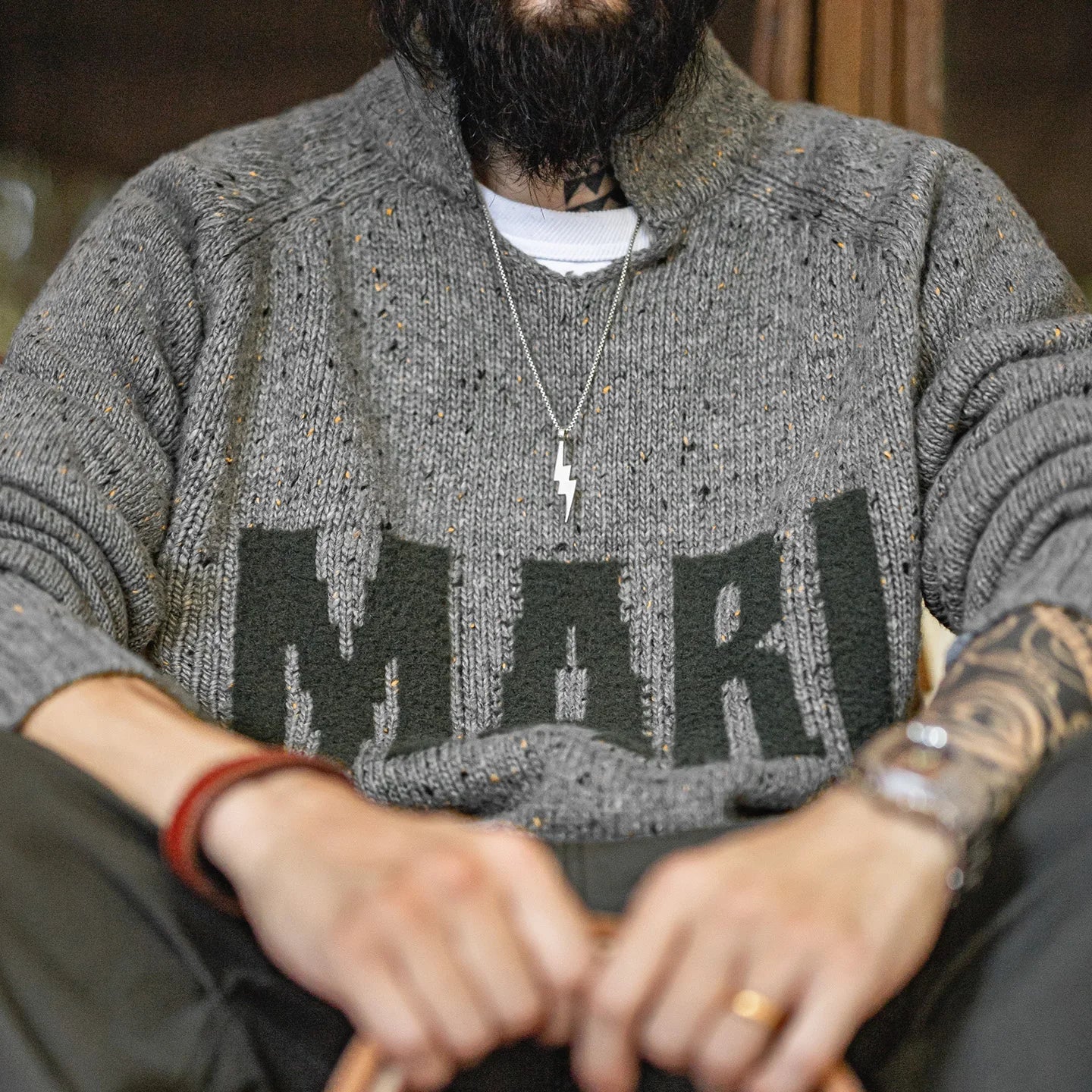 Brenwick Grey V-Neck Knitted Jumper – Men’s Textured Knitwear Pullover