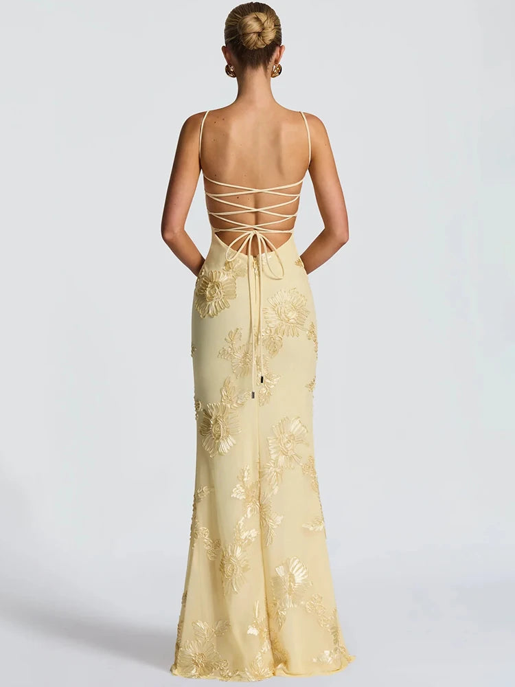 Zirelle Appliqué Lace-Up Maxi Dress – Sculpted Backless Bodycon Evening Gown for Formal Events & Wedding Guests