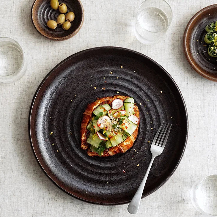 Yamato Textured Ceramic Serving Plate – Salad, Dessert & Soup Dish