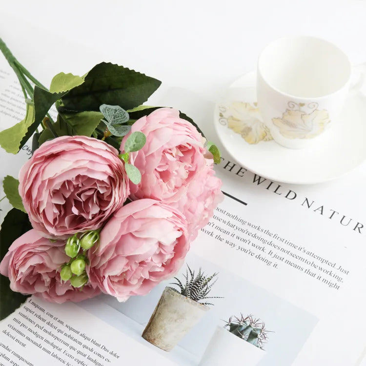 Peonelle Silk Peony Flower Bundle – 5 Head Faux Peony Stem with Buds Decorative Floral Arrangement