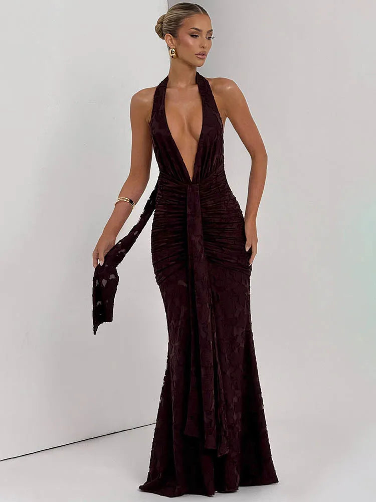 Selencia Halter Neck Plunge Maxi Dress – Backless Ruched Fit-and-Flare Evening Gown for Elegant Occasions, Parties & Wedding Guest Outfits