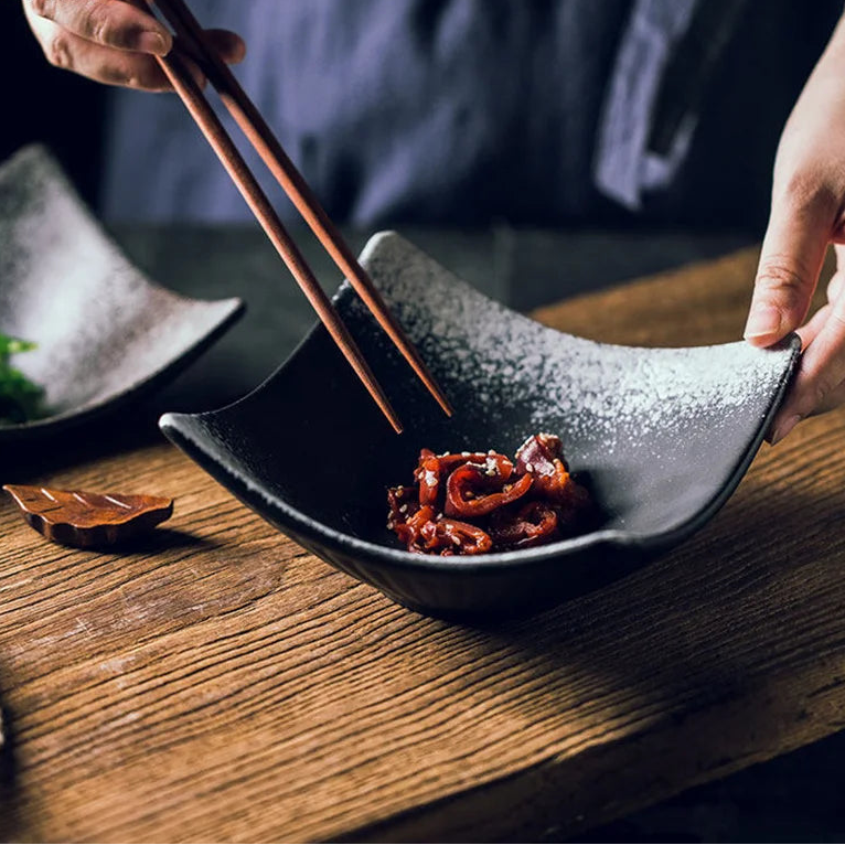 Aomori Japanese Ceramic Serving Plate – Sushi, Sashimi & Dessert Plate