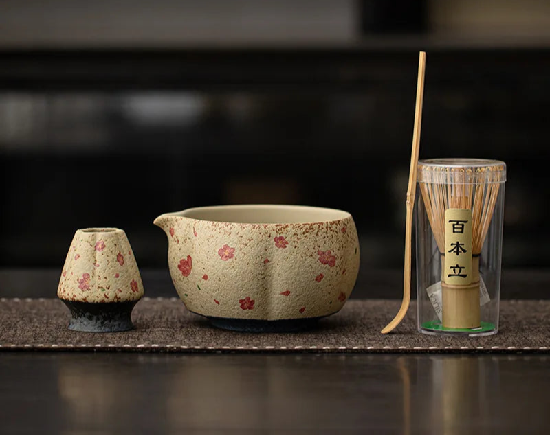 Japanese Matcha Gift Set – 2/4/8 Piece Tea Ceremony Kit with Floral Bowl, Bamboo Whisk & Tools
