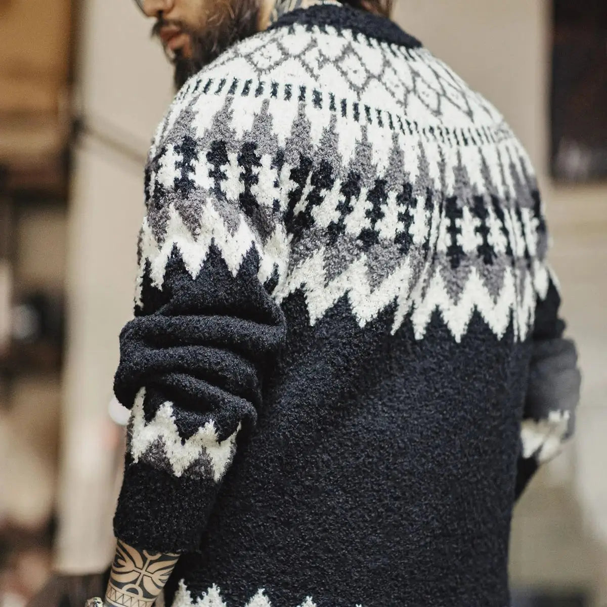 Albric Fair Isle Knit Jumper – Men’s Heavyweight Round Neck Christmas Jumper with Nordic Pattern in Black and White