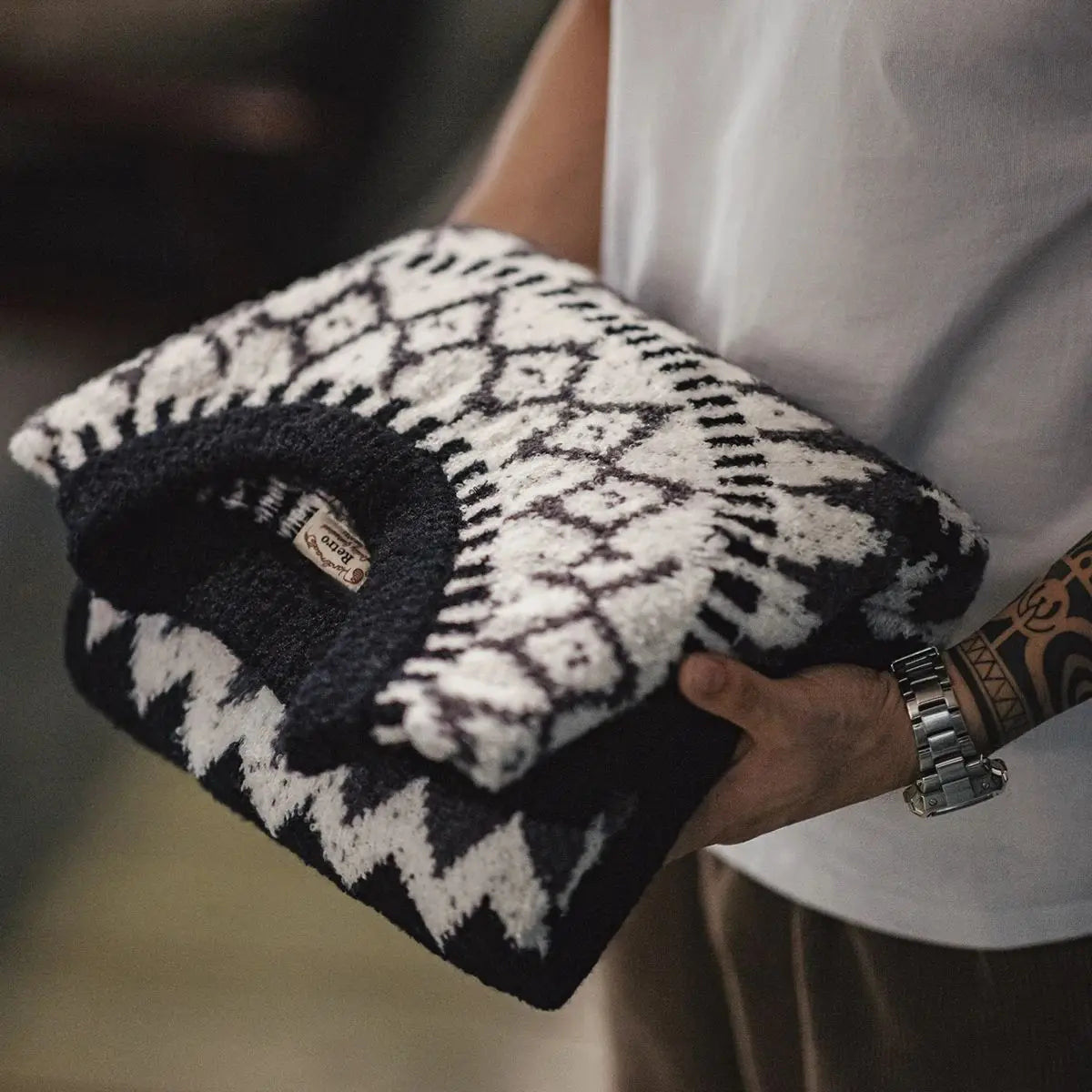 Albric Fair Isle Knit Jumper – Men’s Heavyweight Round Neck Christmas Jumper with Nordic Pattern in Black and White