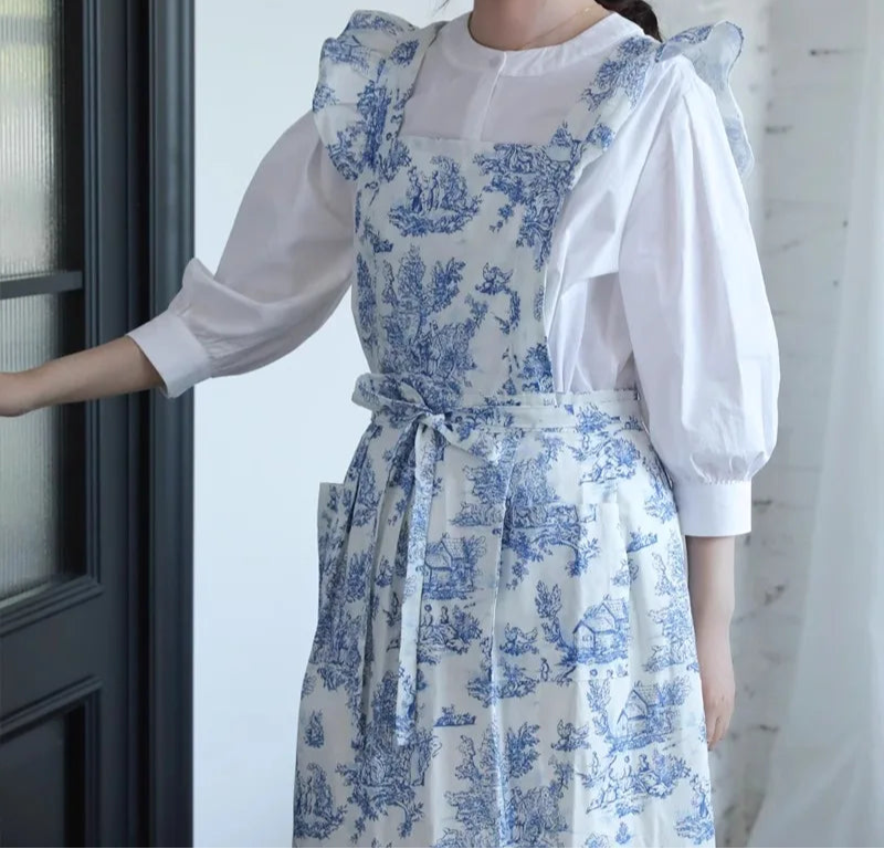 Water-Repellent Floral Ruffle Apron Dress – Vintage Full-Length Apron with Shoulder Frills and Tie Waist for Kitchen & Home