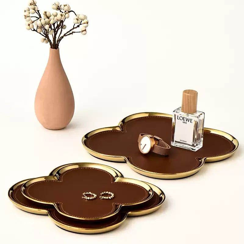 Luxury Clover Leather Tray – Decorative Organiser for Jewellery, Keys & Desk Accessories in Gold & Silver