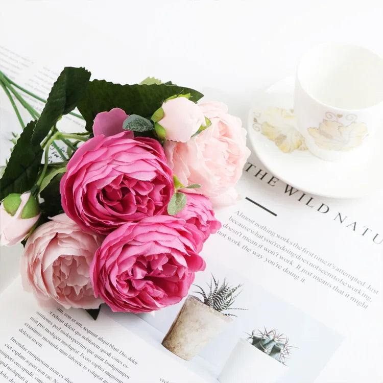 Peonelle Silk Peony Flower Bundle – 5 Head Faux Peony Stem with Buds Decorative Floral Arrangement