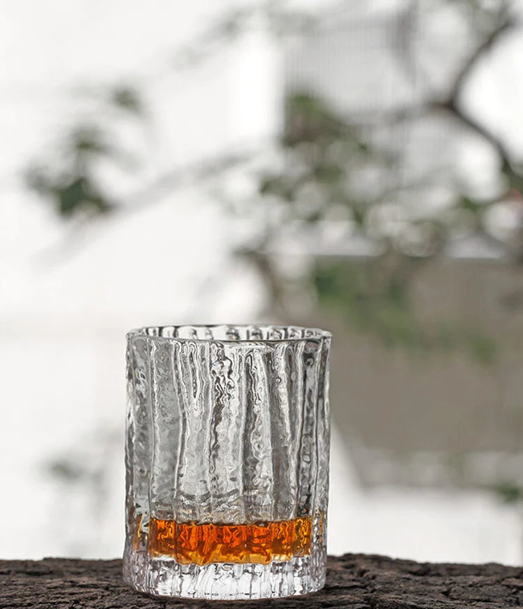 Kinoshin Bark Whisky Glass – Japanese Hammered Crystal Tumbler with Wooden Gift Box (275ml)