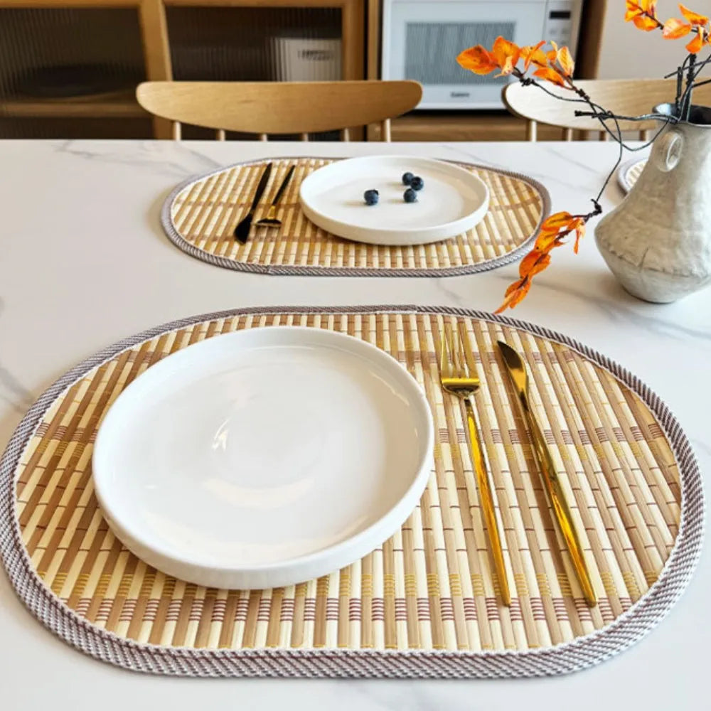 Natural Bamboo Weave Oval Placemats – Woven Bamboo Table Mats Heat Resistant Non Slip Dining Table Mats Set of 6 or 10