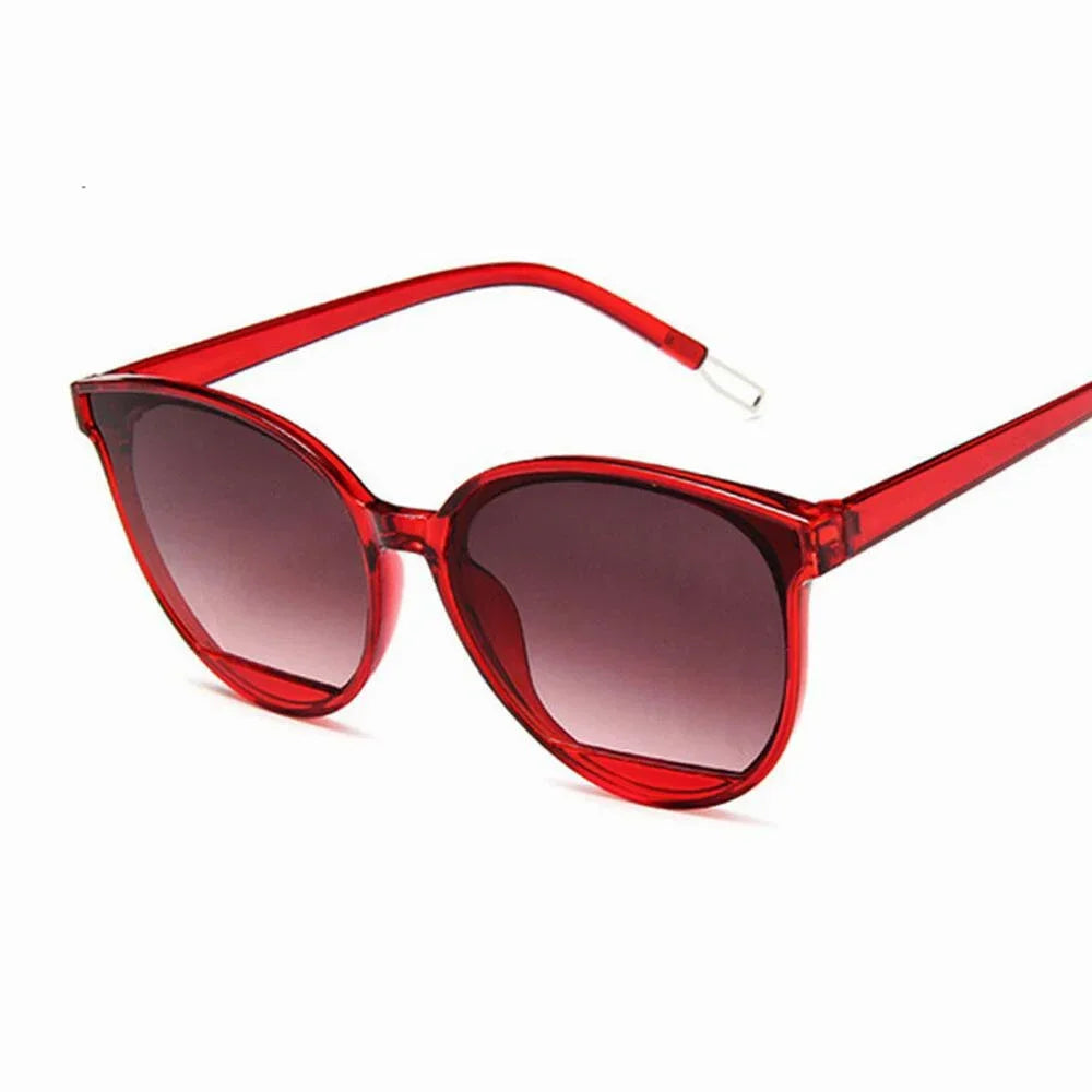Kaia Oversized Cat Eye Sunglasses – Fashion Statement UV Shades for Women