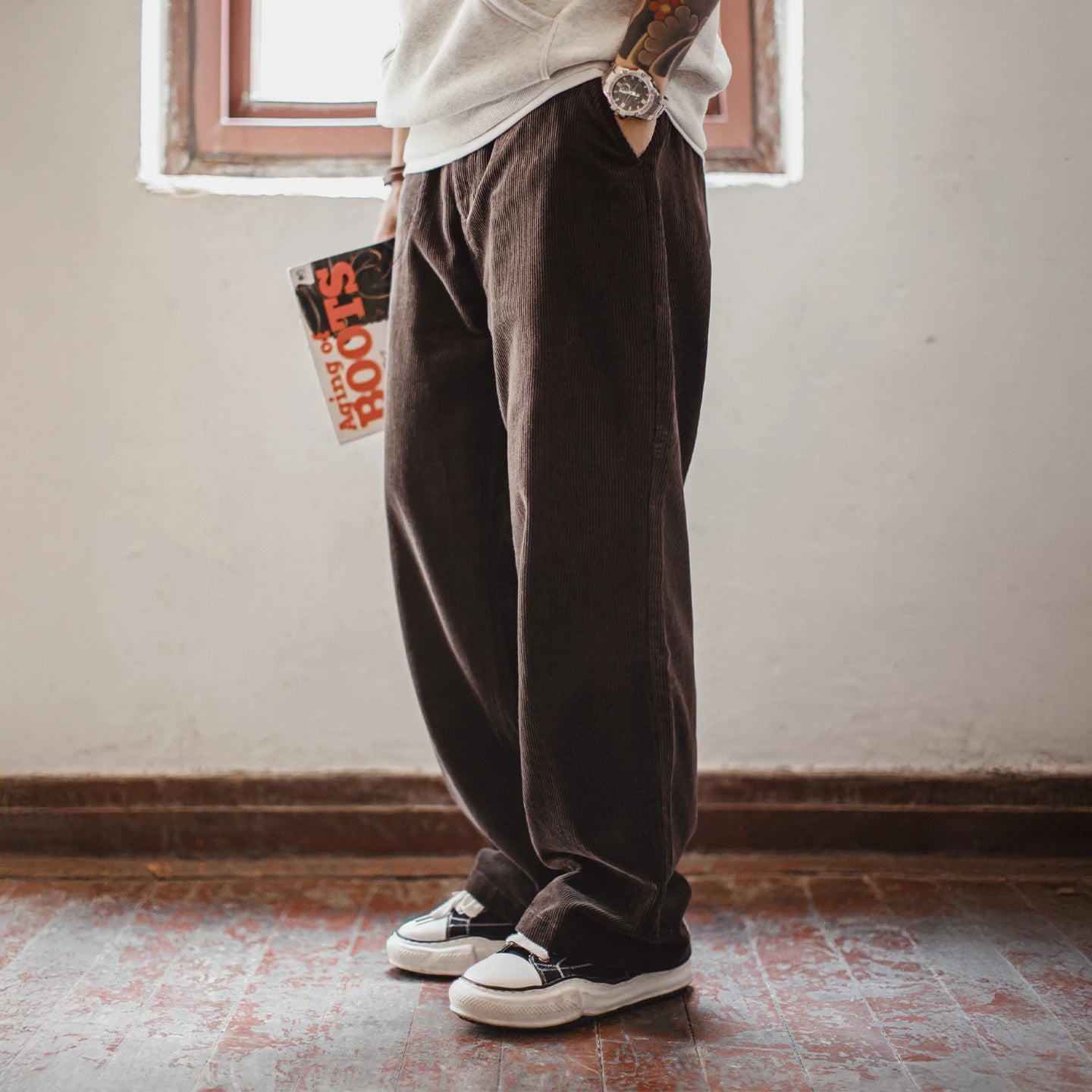 Ashcroft Corduroy Cargo Trousers – Straight Leg Men’s Cord Trousers in 100% Cotton